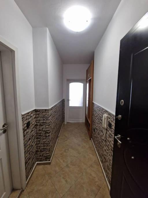 Cozy Central Apartment In Outskirts Of Old Sofia Extérieur photo